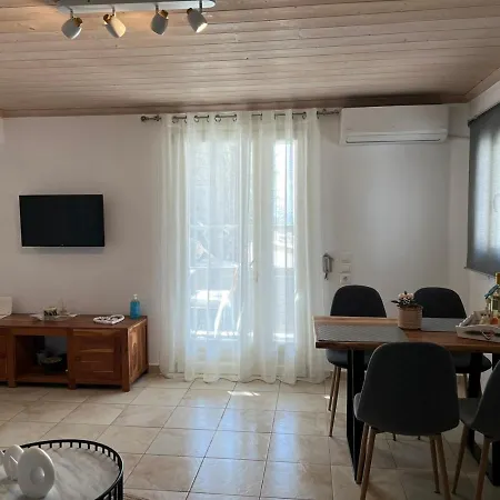 Klaras House Apartment *